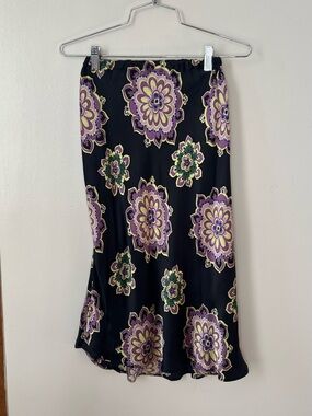 ETRO Milano Flared Skirt — Made in Italy — Floral Print — Size 46 — 100%silk